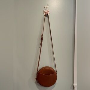 Portland Leather Goods Large Circle Crossbody Purse
